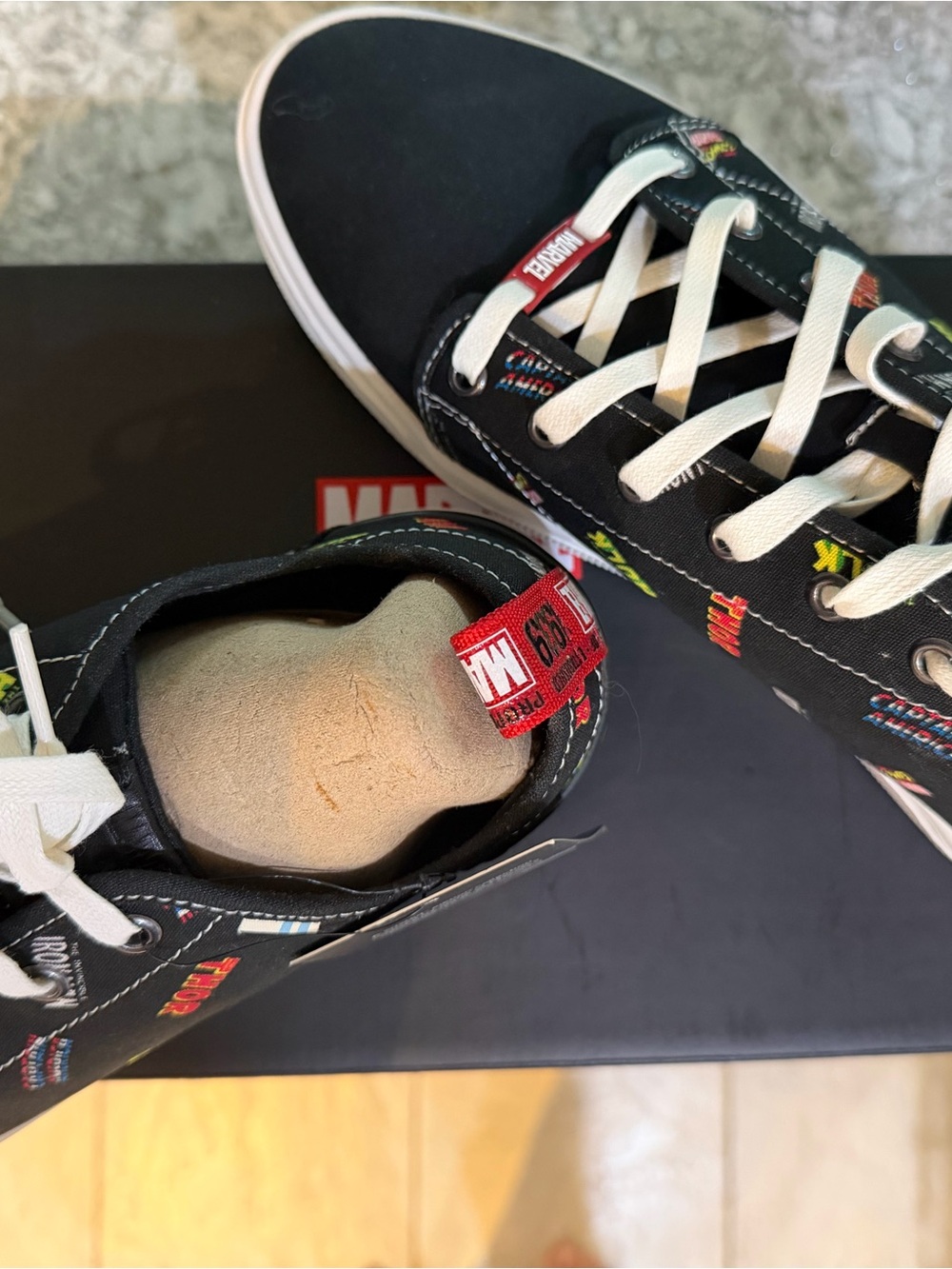 Marvel X TOMS NWT men’s sneakers